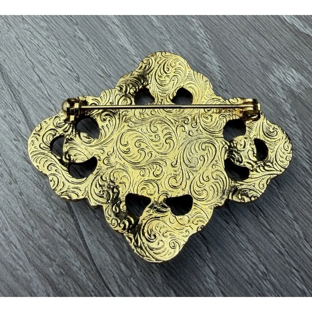 Vintage Ornate Gold Tone Brooch Pin Large Purple Glass